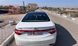 هيونداي أزيرا